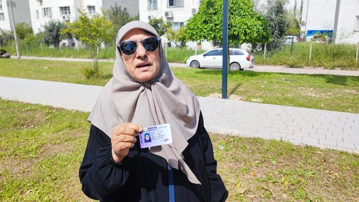 adanada-fiyatsiz-ulasim-karti-olan-bayan-dolmustan-indirildi-diger-soforler-de-birebir-seyi-yapiyor-qGi1tUFY.jpg