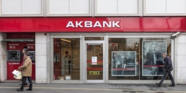 akbankta-teknik-aksaklik-surecler-sureksiz-olarak-yapilamiyor-HTw5DGKN.jpg