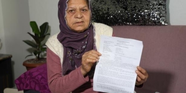 akilalmaz-emekli-maasi-tuzagi-3-ay-duzenli-bir-sekilde-aldi-gercekle-bankada-yuzlesti-bunalim-CSHcObCO.jpg