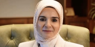 bakan-goktastan-sosyal-medya-duzenlemesi-aciklamasi-bu-bir-yasak-degil-duzenleme-jKmsydBE.jpg