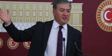 chpli-emirden-tatil-goruntuleri-tepkisi-devletin-namusuna-emanet-edilmis-bir-telefondaki-beIXPx5h.jpg