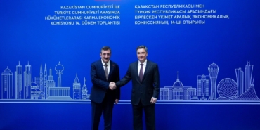 cumhurbaskani-yardimcisi-yilmaz-kazakistan-basbakani-bektenov-ile-gorustu-6lw1CdJB.jpg