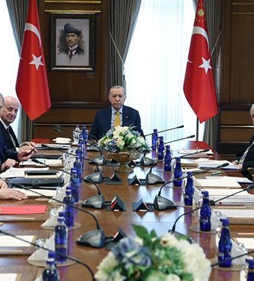 cumhurbaskanligi-yuksek-istisare-kurulu-toplandi-siddetle-ugras-konusunda-kapsamli-onlemler-masada-c911tNY1.jpg