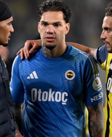 ederson-kizaga-cekiliyor-QuMzdhi5.jpg