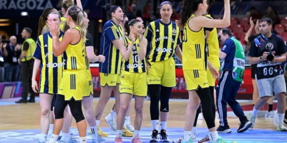 fenerbahce-opet-finalde-RGWa7HP9.jpg