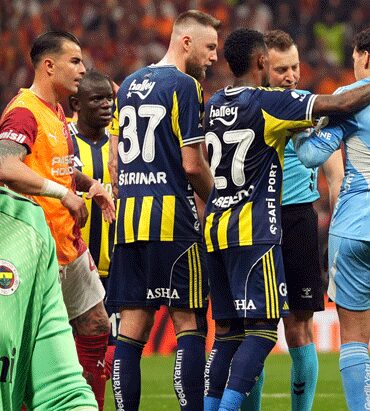 fenerbahcede-edersondan-sozlesme-feshi-icin-soke-eden-talep-dudak-ucuklatan-tazminat-f9zy7lpG.jpg