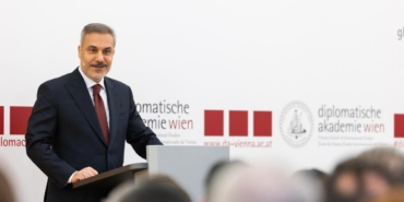 fidan-avrupanin-gobeginde-mesaji-verdi-artik-abden-daha-buyuk-VHvKQ9wc.jpg