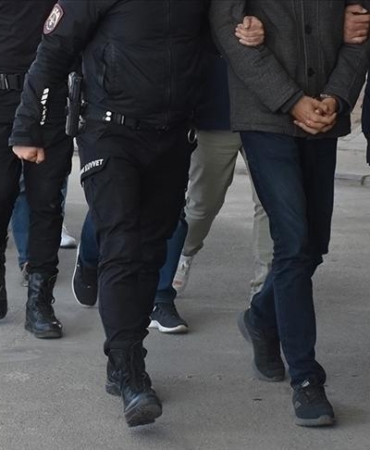istanbul-merkezli-suc-gelirlerinin-aklanmasi-operasyonu-11-zanli-yakalandi-Wax3cbTl.jpg