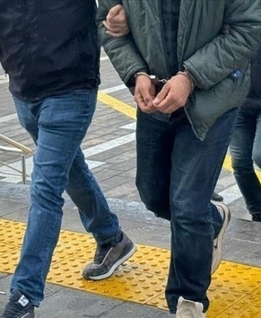 istanbul-ve-adanada-silah-kacakciligi-operasyonu-5-gozalti-NNFpqUZ9.jpg