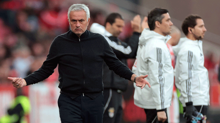 jose-mourinho-surprizi-geri-donuyor-zZCq3cJI.jpg