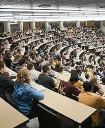 once-paspas-sonra-diploma-HGPF2J1V.jpg