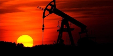 petrol-piyasalarini-sarsan-hamle-bae-50-yildir-uyesi-oldugu-opecten-cikiyor-xkYwUVt2.jpg