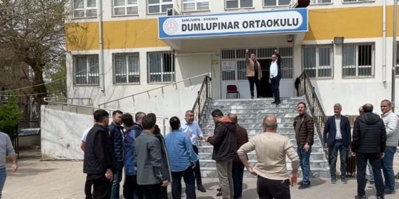 sanliurfada-okulda-ogretmene-hucum-girisimi-valilikten-aciklama-geldi-cY77YGbQ.jpg