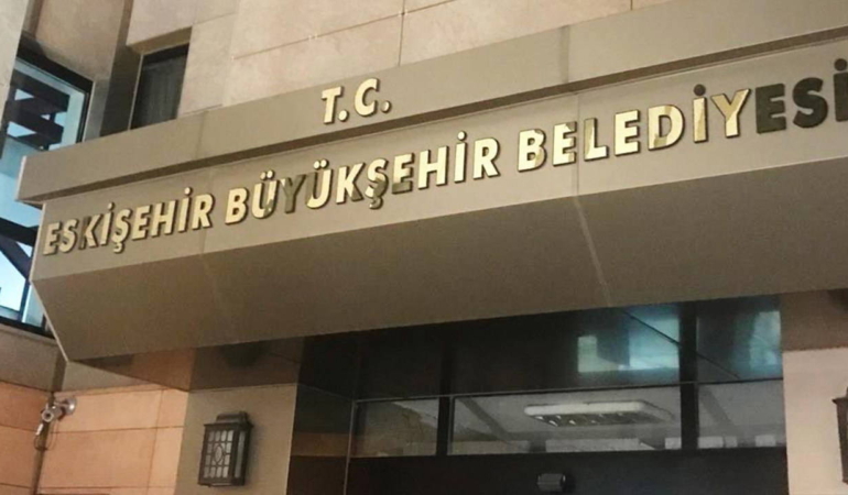 sirada-eskisehir-buyuksehir-belediyesi-mi-var-akp-sikayet-etti-yargi-harekete-gecti-3ItgLxw6.jpg
