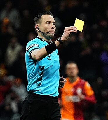 super-ligde-haftanin-hakemleri-aciklandi-iste-galatasaray-ve-fenerbahce-maclarina-atanan-isimler-Hd89XDcz.jpg