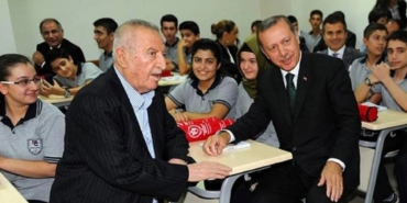 turk-sanayinin-duayen-ismi-yasamini-yitirdi-BVbT14DD.jpg