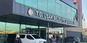 usak-belediyesine-2-dalga-operasyon-25-kisi-gozaltina-alindi-GL94arDG.jpg