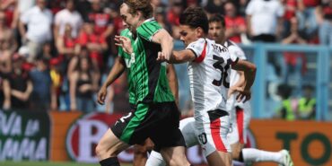 10-kisi-milan-sassuoloya-kaybetti-lWv24tY6.jpg