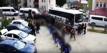 22-vilayette-polis-harekete-gecti-cok-sayida-kisi-tutuklandi-lYTkDJkU.jpg