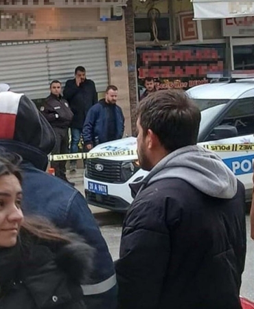 30-yillik-kuyumcu-yuzlerce-kilo-altinla-yurt-disina-kacti-mahalleli-sokta-t5WOIxk2.jpg
