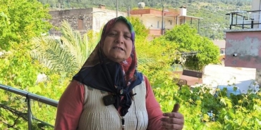57-yasinda-degisen-hayat-once-sesiyle-sonra-yuzuyle-fenomen-oldu-SA9kZQp1.jpg