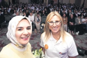 8-ulkeden-muhendis-kizlar-istanbulda-bulustular-K1VQcLjx.jpg
