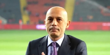abdde-turk-imzasi-cuneyt-cakir-2026-dunya-kupasina-gidiyor-KuDkH48l.jpg