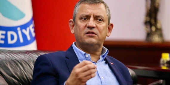 ak-partiden-ozgur-ozele-sert-tepki-WIm2s7t2.jpg