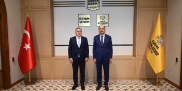 bakan-bak-ve-ak-parti-genel-baskan-yardimcisi-buyukgumus-baskan-altayi-ziyaret-etti-EttKn5M1.jpg