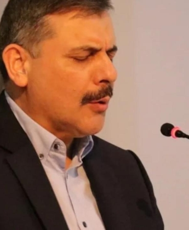bakan-ciftci-acikladi-yogun-mesaiye-ragmen-her-gun-hafizlik-tekrarini-yapiyor-MZUFbsNf.jpg