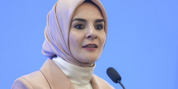 bakan-goktastan-aile-ve-genclik-fonuna-iliskin-paylasim-3hD9KXRE.jpg