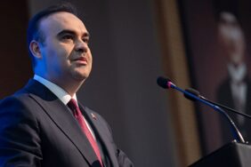 bakan-kacir-dijital-donusumu-yerli-ve-milli-teknolojilerle-hayata-gecirecegiz-rCWwkwyB.jpg