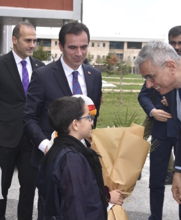 bakan-memisoglu-bitlisi-saglik-anlaminda-turkiyenin-iyi-sehirlerinden-biri-haline-getirecegiz-y88fs8tR.jpg