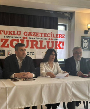 basin-meslek-orgutlerinden-3-mayis-dunya-basin-ozgurlugu-gunu-aciklamasi-cezaevlerindeki-tum-gazeteciler-derhal-LThI4qH1.jpg