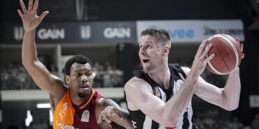 basketbol-derbisinde-galatasaray-besiktasi-maglup-etti-gbr6uWFZ.jpg