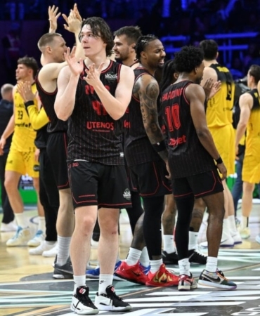 basketbol-sampiyonlar-liginde-birinci-finalist-asik-r-oldu-5DQth9rp.jpg