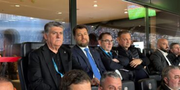 besiktasa-yeni-forma-sponsoru-EsTq6xgn.jpg