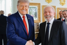 beyaz-saraydaki-gorusmeye-turkiye-damgasi-lula-da-silva-trumpa-sundum-lqmhgQp4.jpg