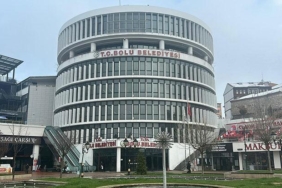 bolu-belediyesi-ve-bol-tur-asye-safak-operasyonu-jandarma-ekipleri-binada-arama-yapiyor-yJRyPEWm.jpg