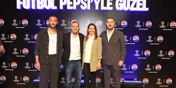 cenk-tosun-ve-necati-atesin-sampiyonlar-ligi-bulusmasi-bTJ23FCV.jpg