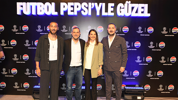 cenk-tosun-ve-necati-atesin-sampiyonlar-ligi-bulusmasi-bTJ23FCV.jpg