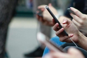 cep-telefonlarina-12-taksit-geliyor-mu-ticaret-bakanligindan-aciklama-i1tG9iP8.jpg