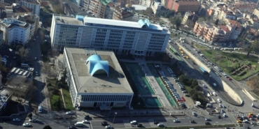 chpli-zeybekten-ibb-operasyonlarina-tepki-dava-coktu-algi-operasyonlari-suruyor-SJNHGuh7.jpg