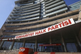 chpnin-karanlik-odalari-desifre-oldu-adaylik-borsasinda-eurolar-havada-ucusuyor-AmR2n1kP.jpg