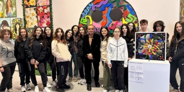 cocuk-ve-genclik-sanat-bienali-110-bin-ziyaretciyi-agirladi-wNe5KCVH.jpg