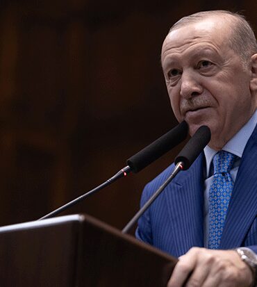 cumhurbaskani-erdogandan-galatasaraya-sampiyonluk-telefonu-dursun-ozbek-ve-okan-buruku-tebrik-etti-Q5uW98Rb.jpg