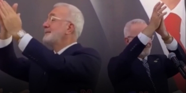 dans-ederken-dikkatlerden-kacmadi-akpnin-pasasi-koleksiyonunu-buyutuyor-UsWfElsM.jpg