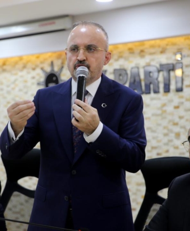 dem-partililere-onemli-davet-dillerinizi-de-tasin-altina-koymalisiniz-bHQFhH28.jpg
