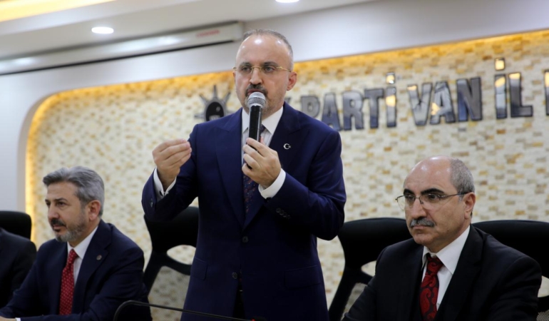 dem-partililere-onemli-davet-dillerinizi-de-tasin-altina-koymalisiniz-bHQFhH28.jpg