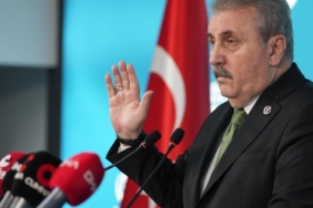 desticiden-odtudeki-ihanet-manzaralarina-sert-reaksiyon-kirli-elleriz-kirariz-5xBjXNcg.jpg